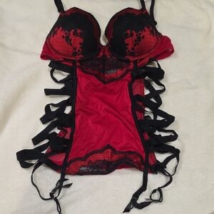 La SENZA Red and Black Lace Chemise